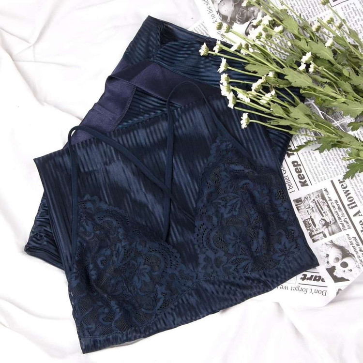 ست لباس خواب و روبدوشامبر زنانه