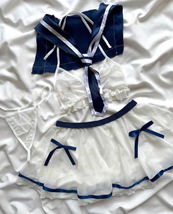 کاستوم ملوانی زنانه