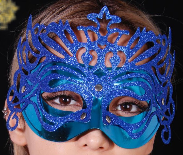 نقاب بالماسکه